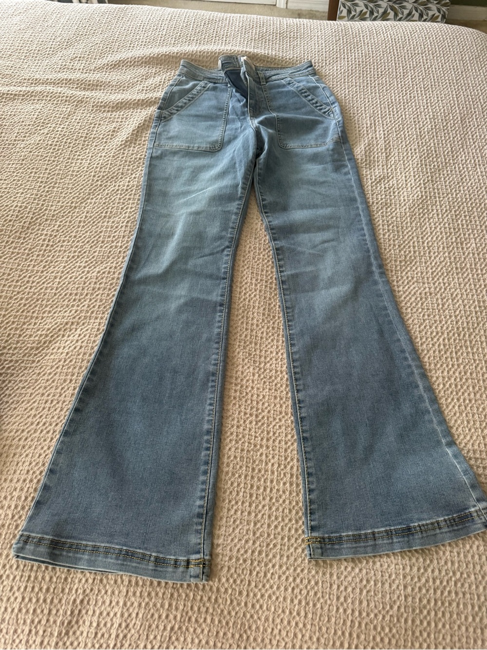 Women’s Light Blue Flare Jeans
